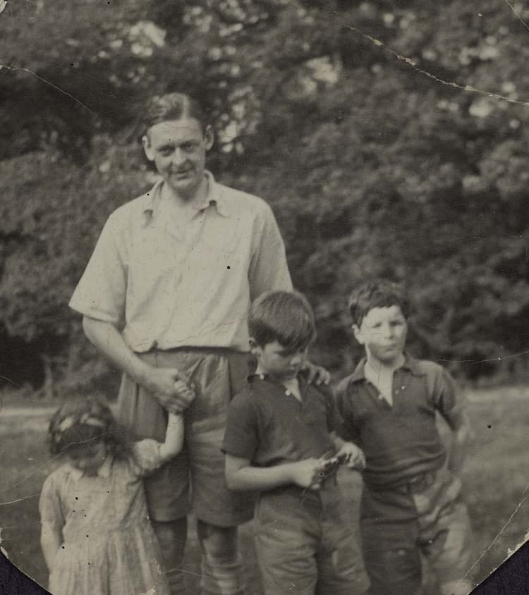 Eliot with the Morley children: Susanna, Oliver and Donald, 1936.