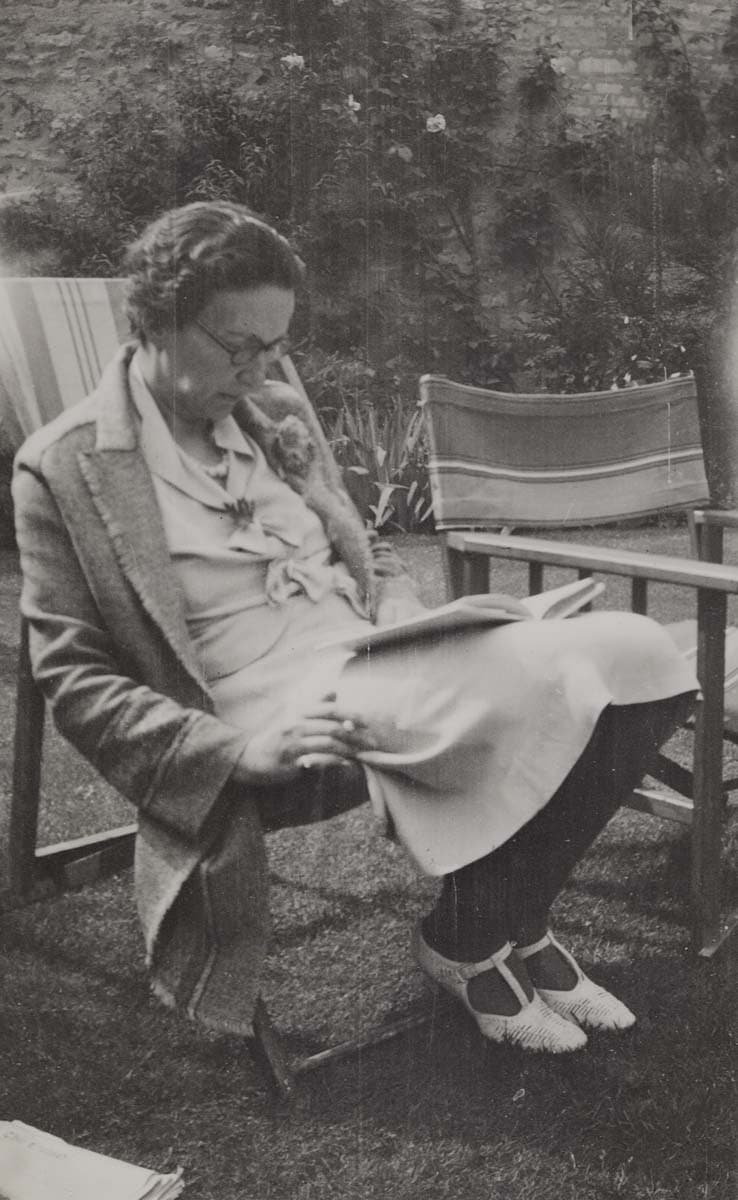 ‘But there is something very fruity about the one in a garden chair with a cigarette.’ (Undated fragment, September 1935); Emily Hale in the garden at Stamford House, Chipping Campden, Gloucestershire.