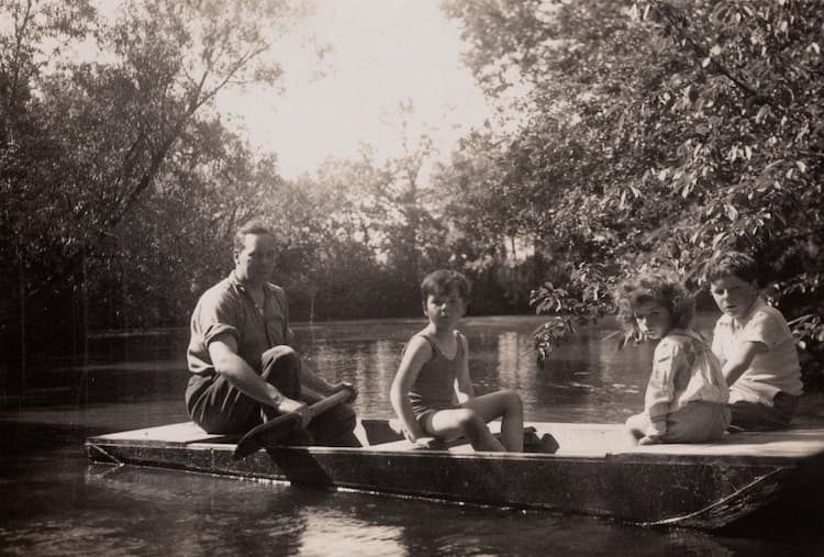 Frank Morley, Donald Morley, Susanna Morley and Oliver Morley on the Pond of the Pikes, Pike’s Farm, Surrey, ca. June 1934.